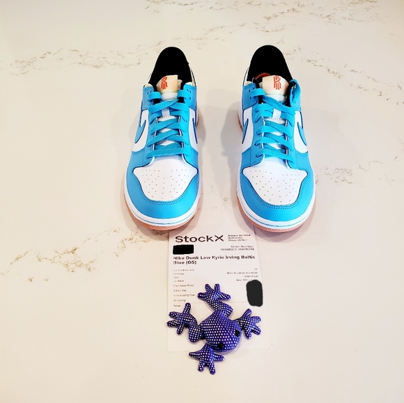 🆕️ Nike Dunk Low "Kyrie Irving Baltic Blue" DN4179-400 - Picture 10 of 16